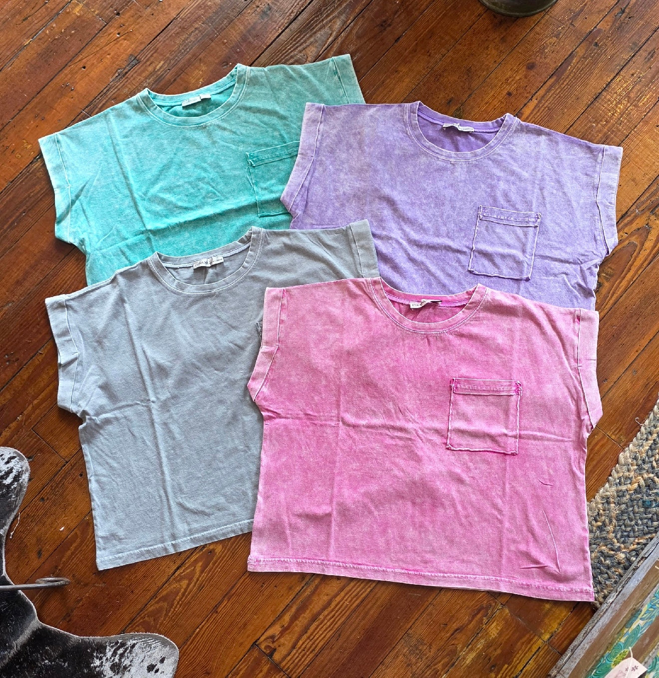 Color tee
