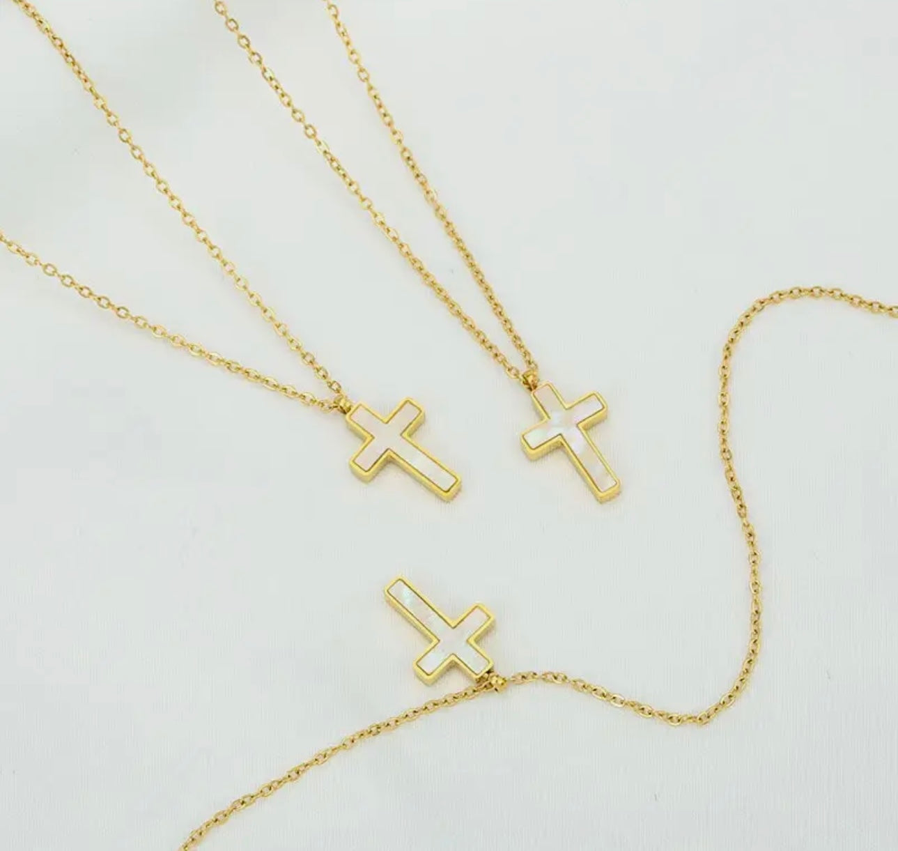Cross my heart necklace