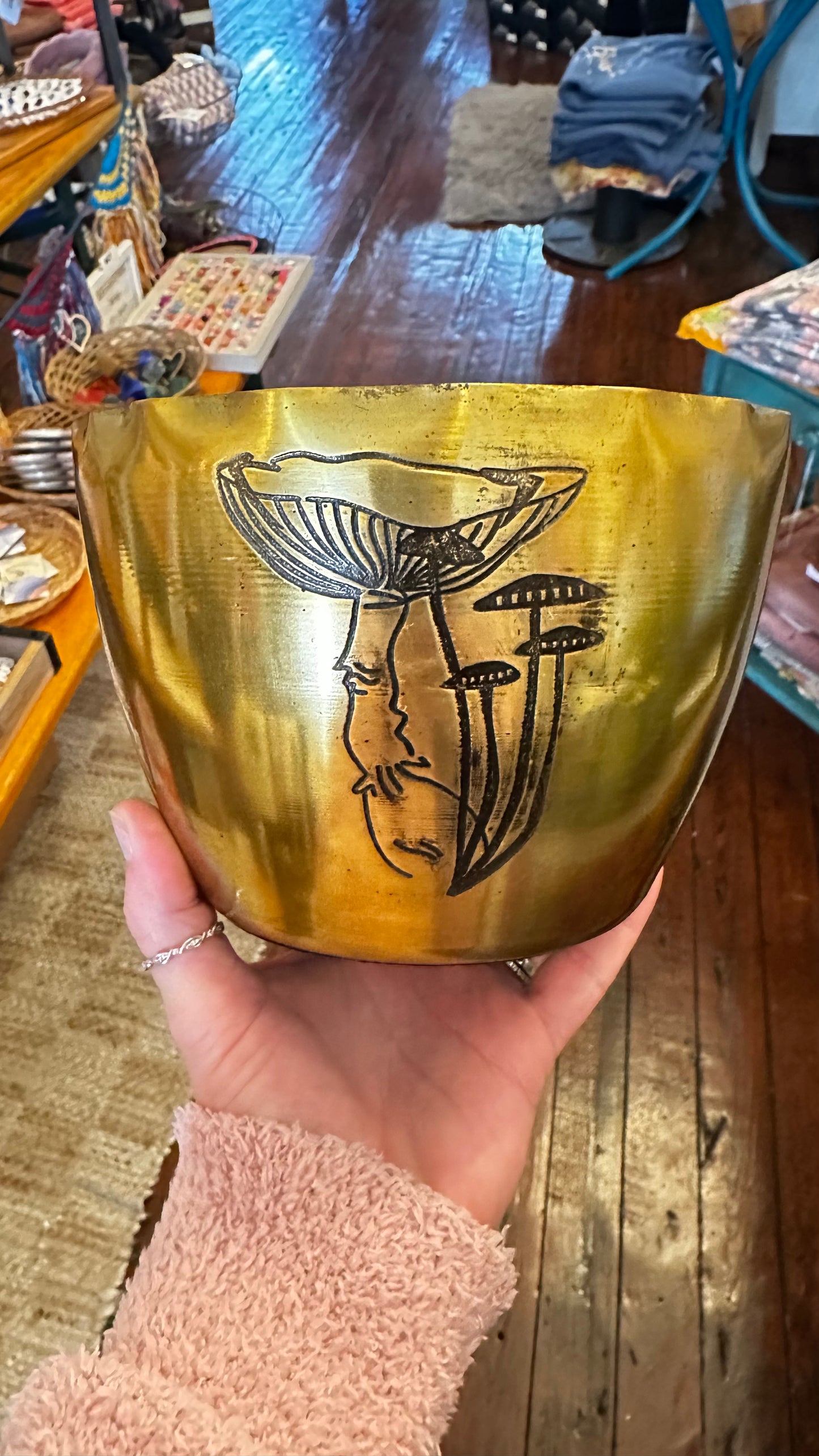 Mushroom planter