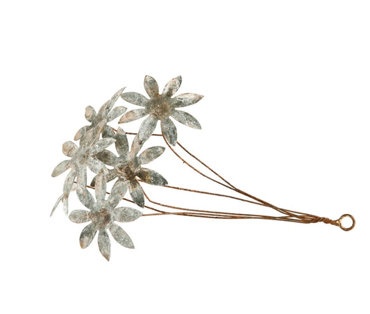 Metal flowers