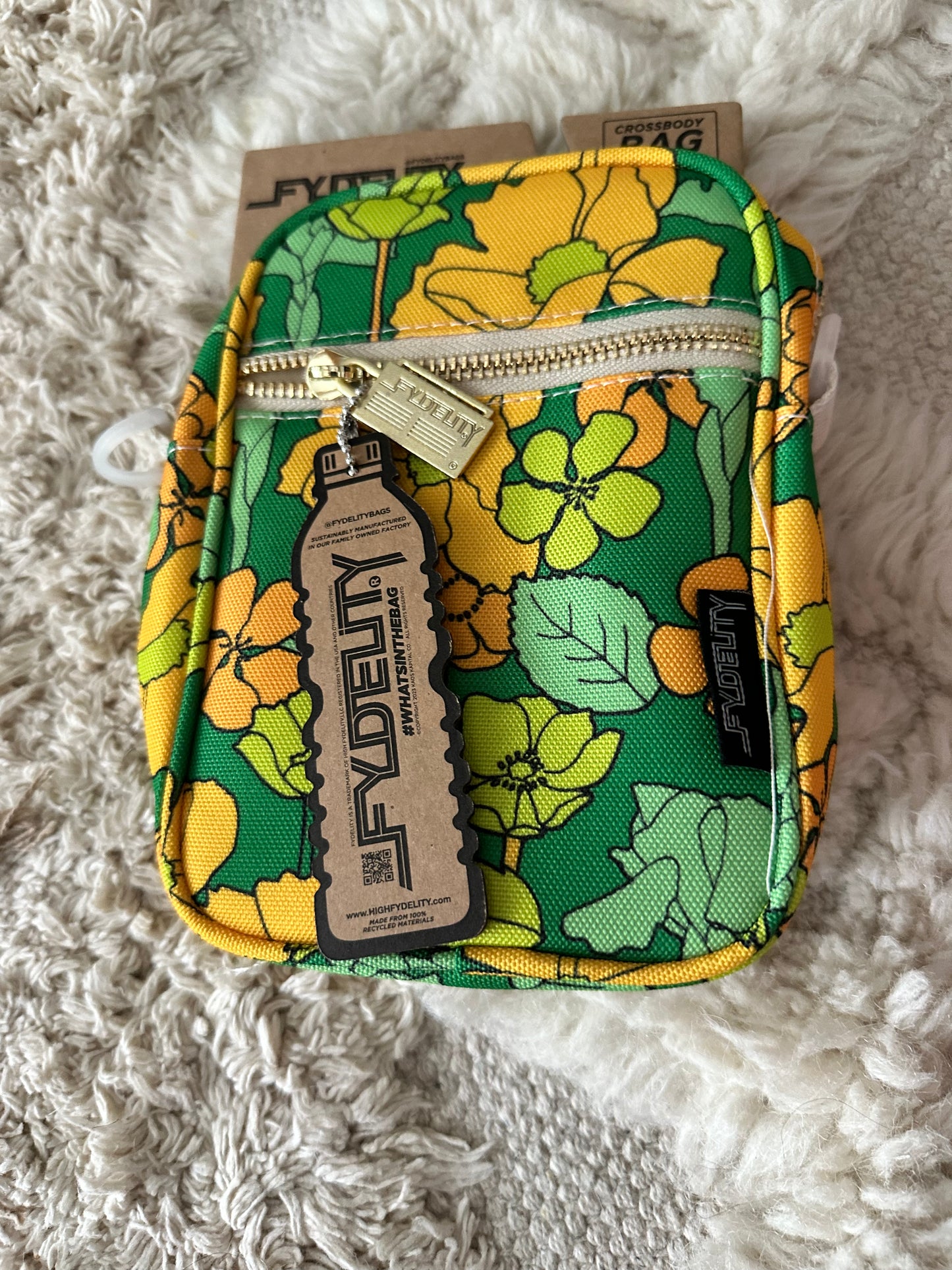Crossbody brick bag