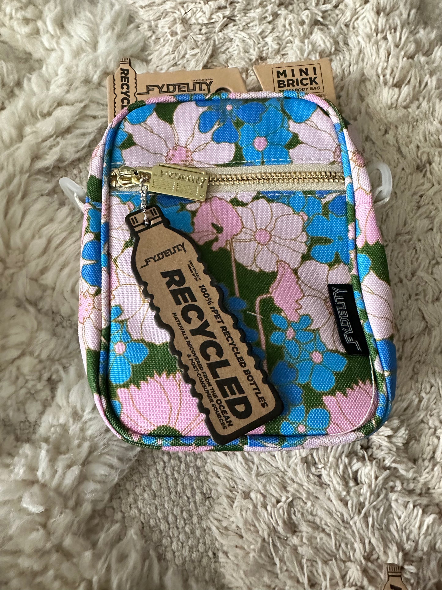 Crossbody brick bag