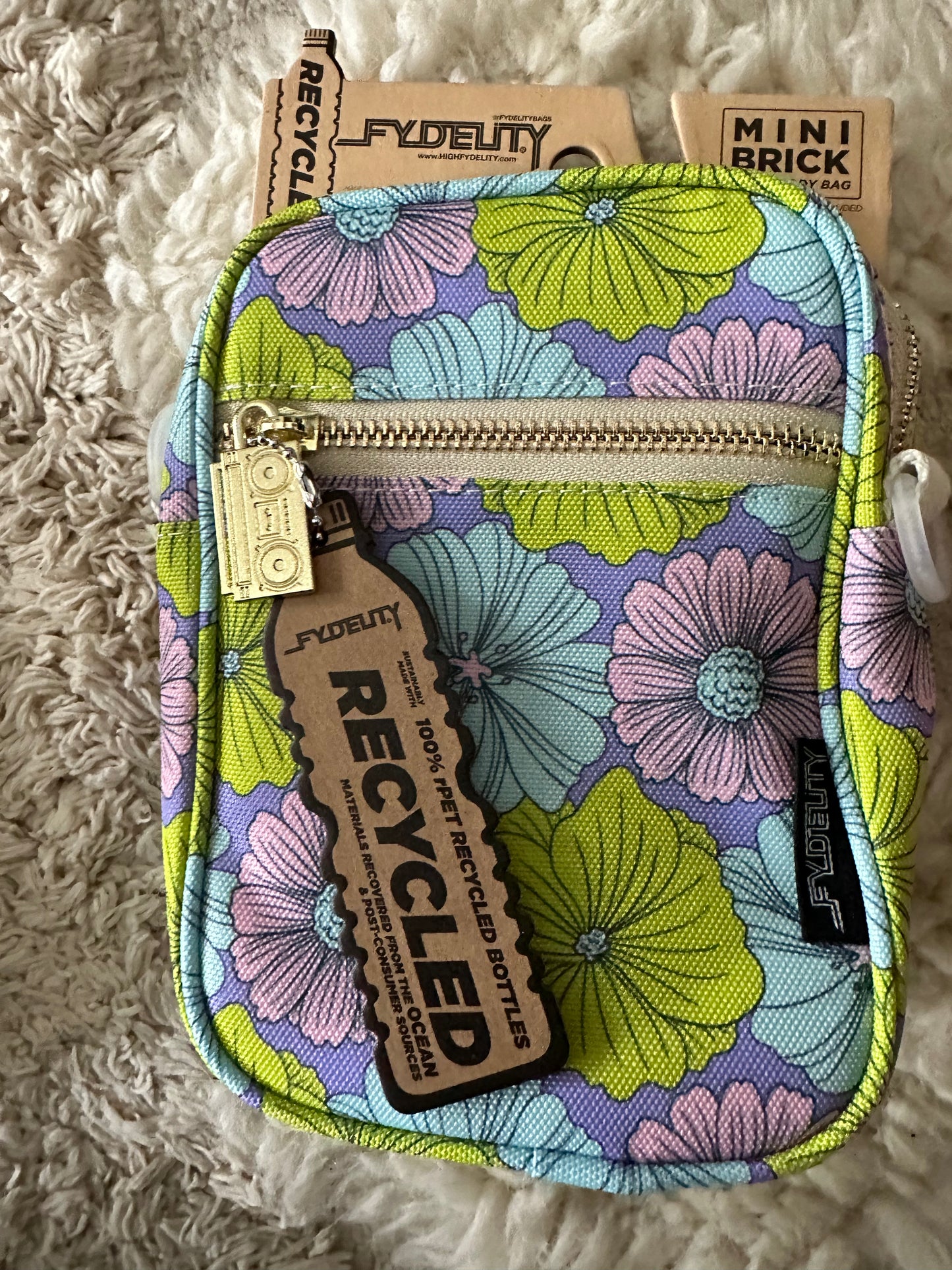 Crossbody brick bag