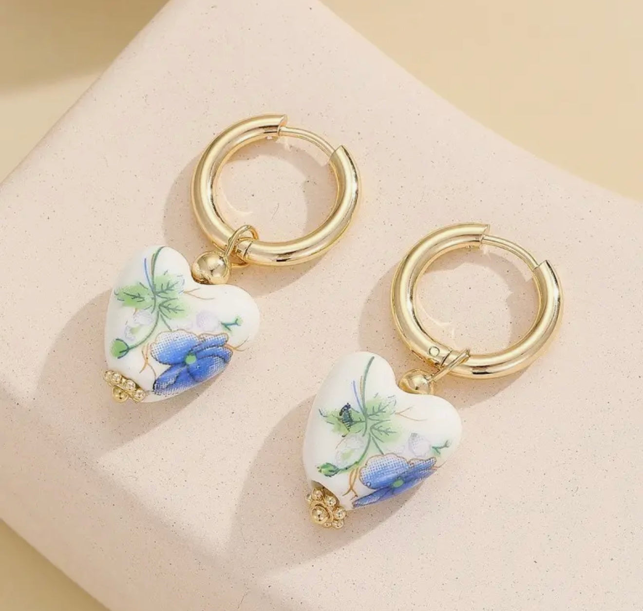 Porcelain drops