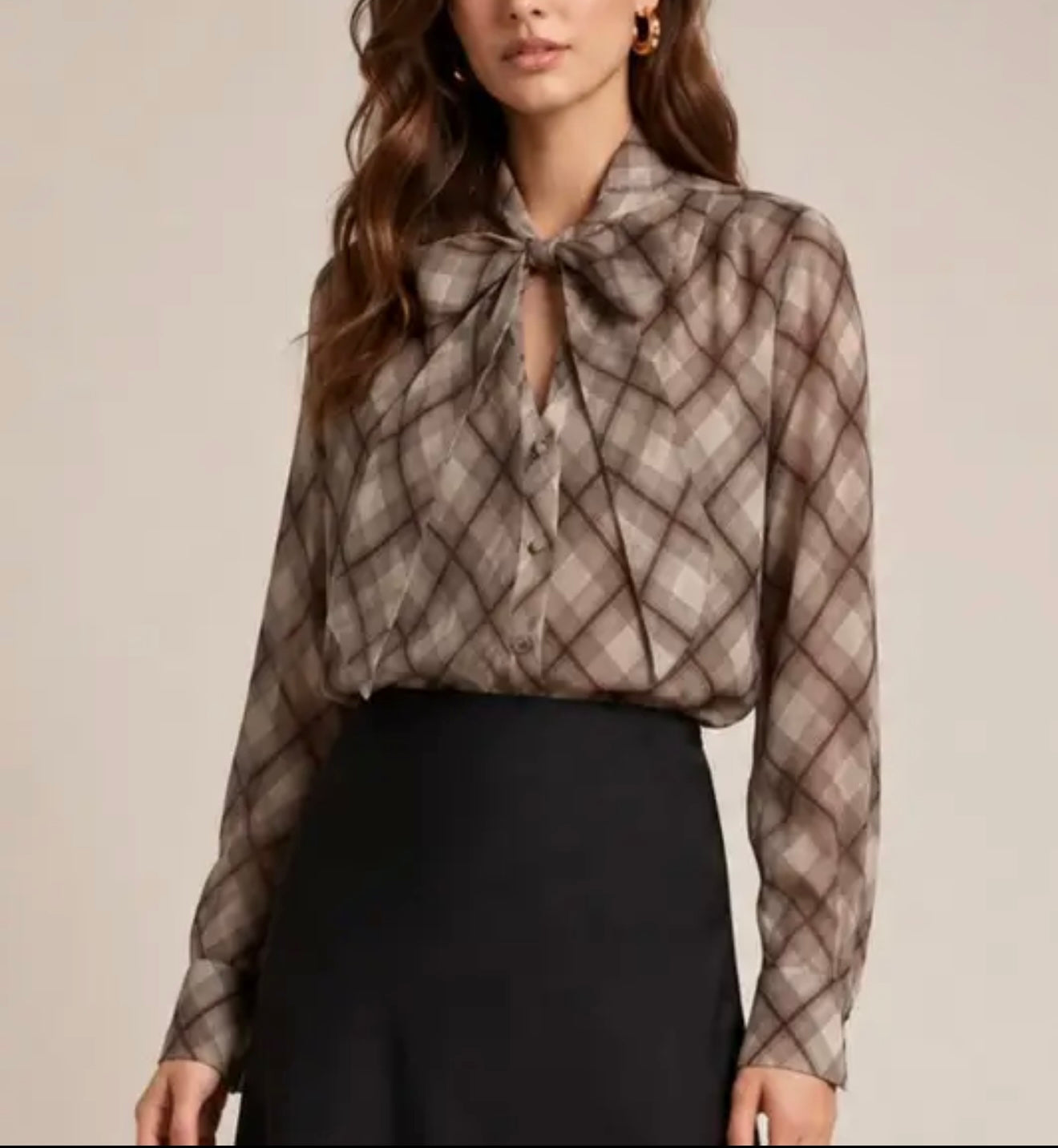 Plaid neck tie blouse