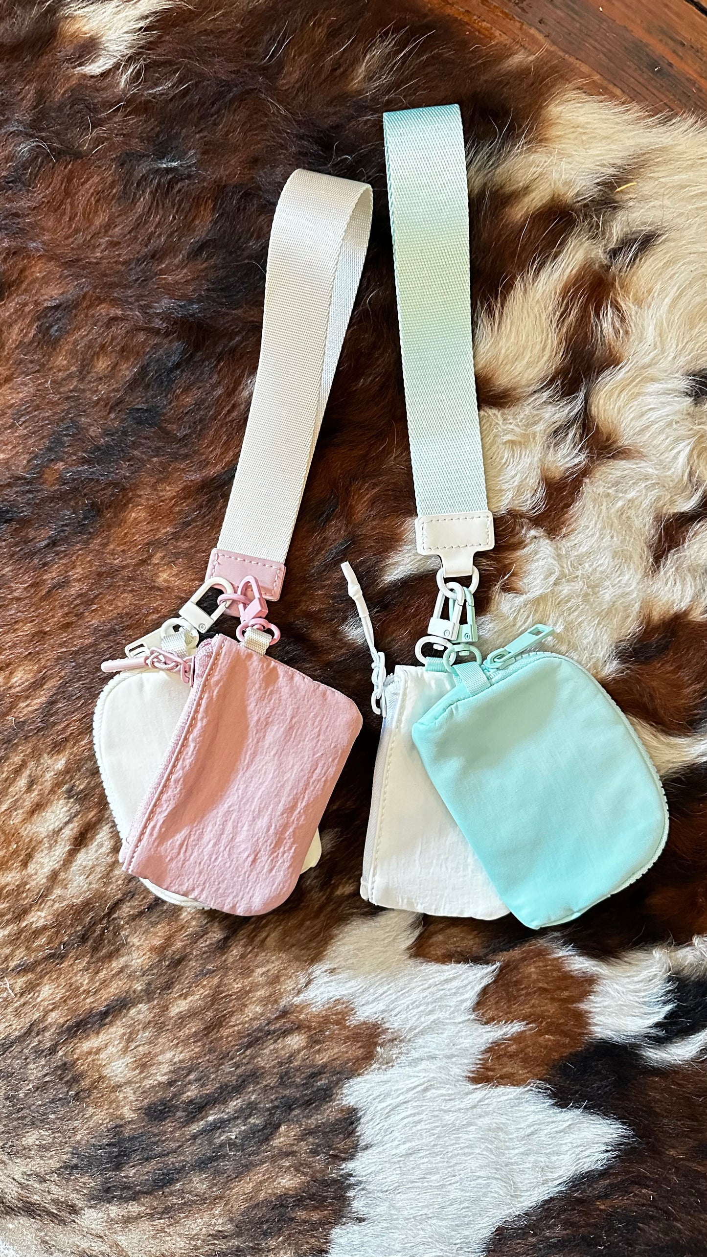 Lulu knockoff wristlet