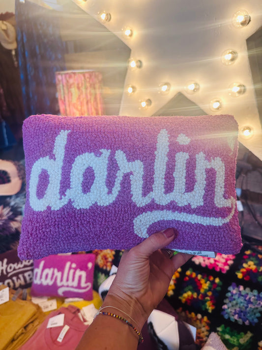 Darlin Pillow