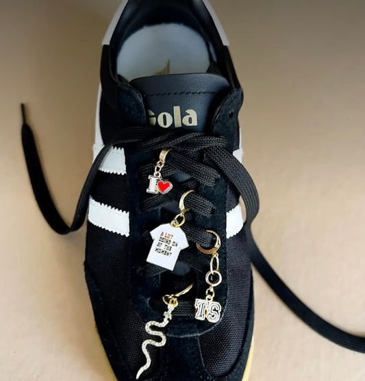 Reputation lace charms