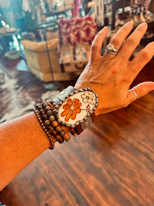 Liliana Cuff