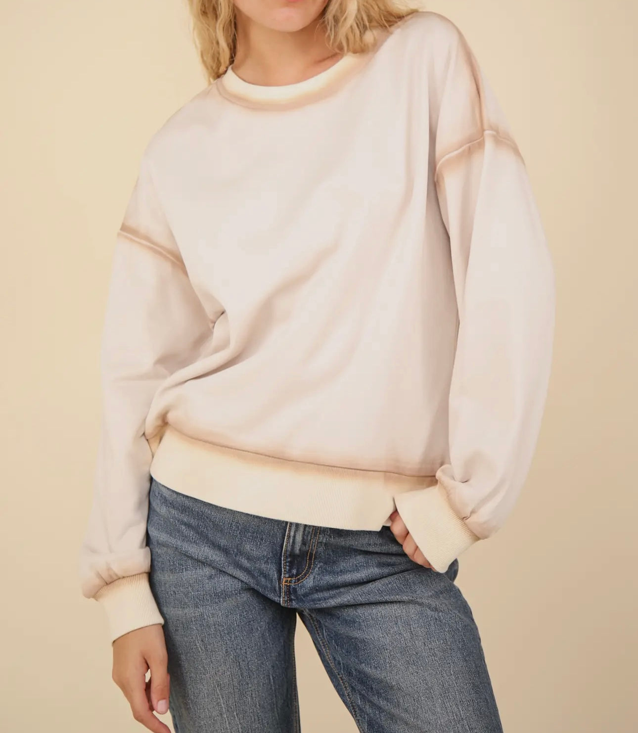 Spray Seam Sweater (cream)