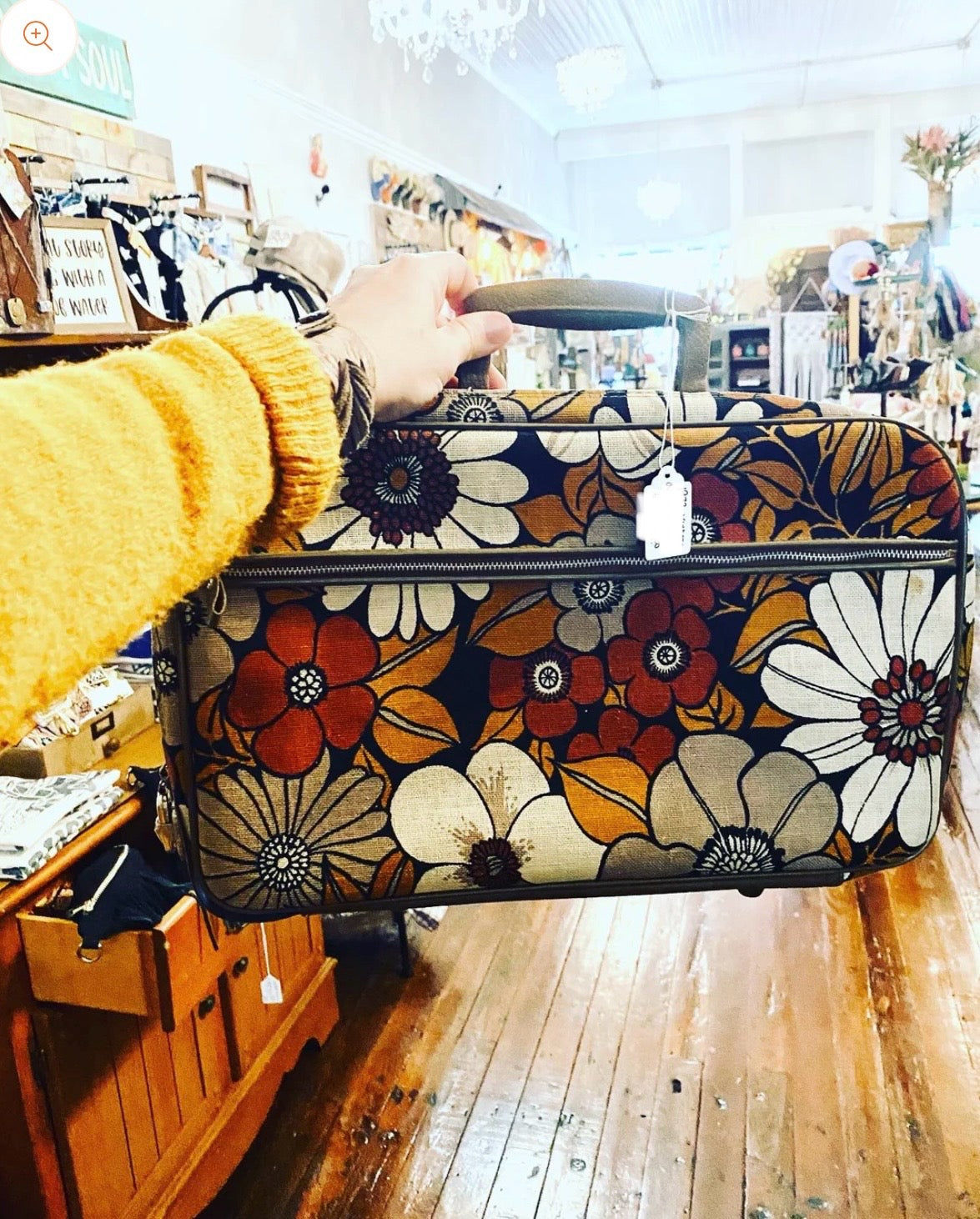 Vintage travel bag