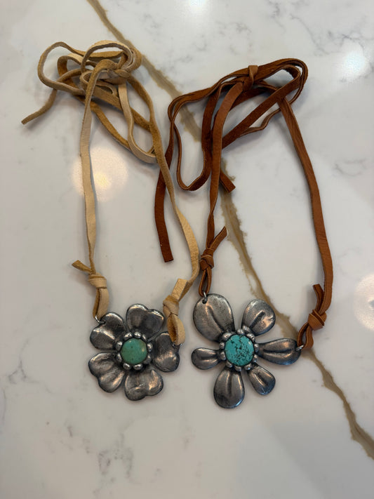 Leather straps flower