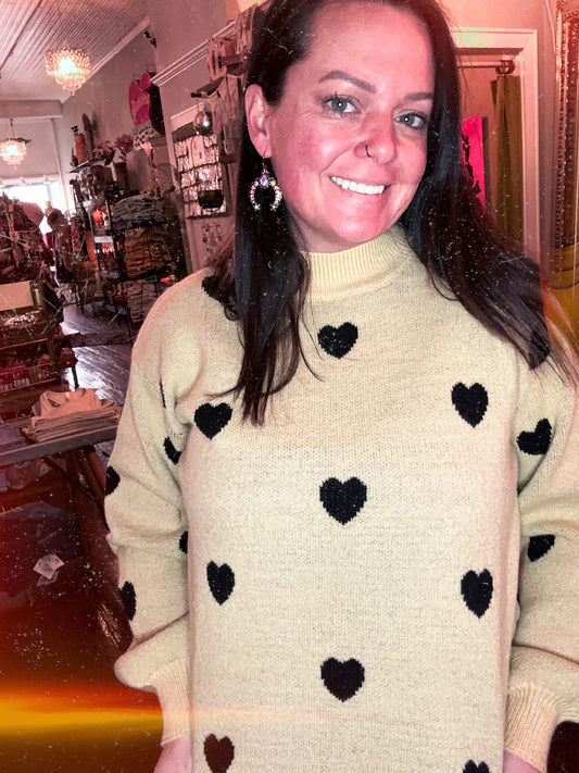 Natural heart sweater