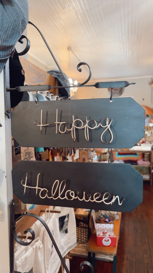 Happy Halloween sign