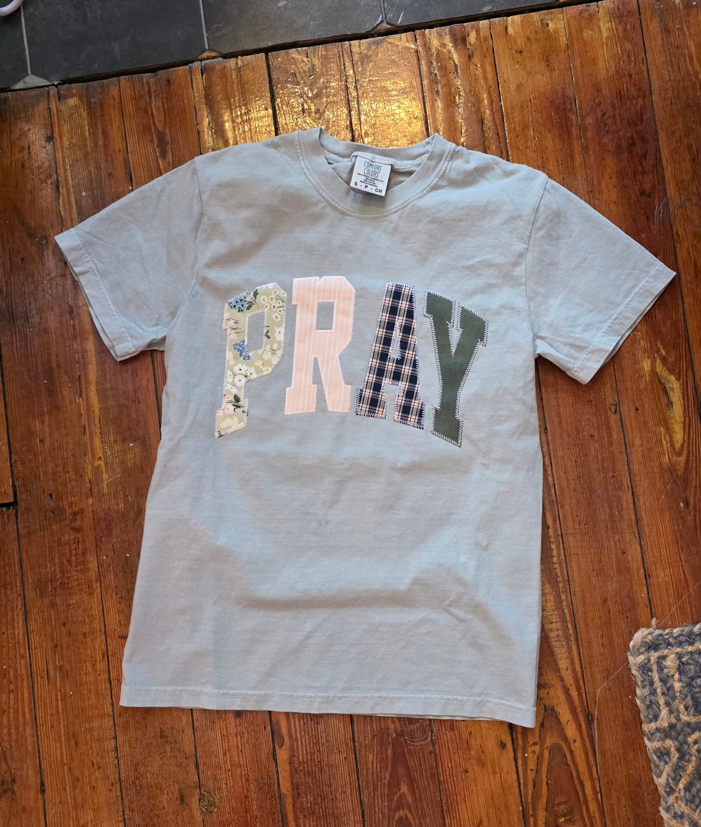 Pray Tee
