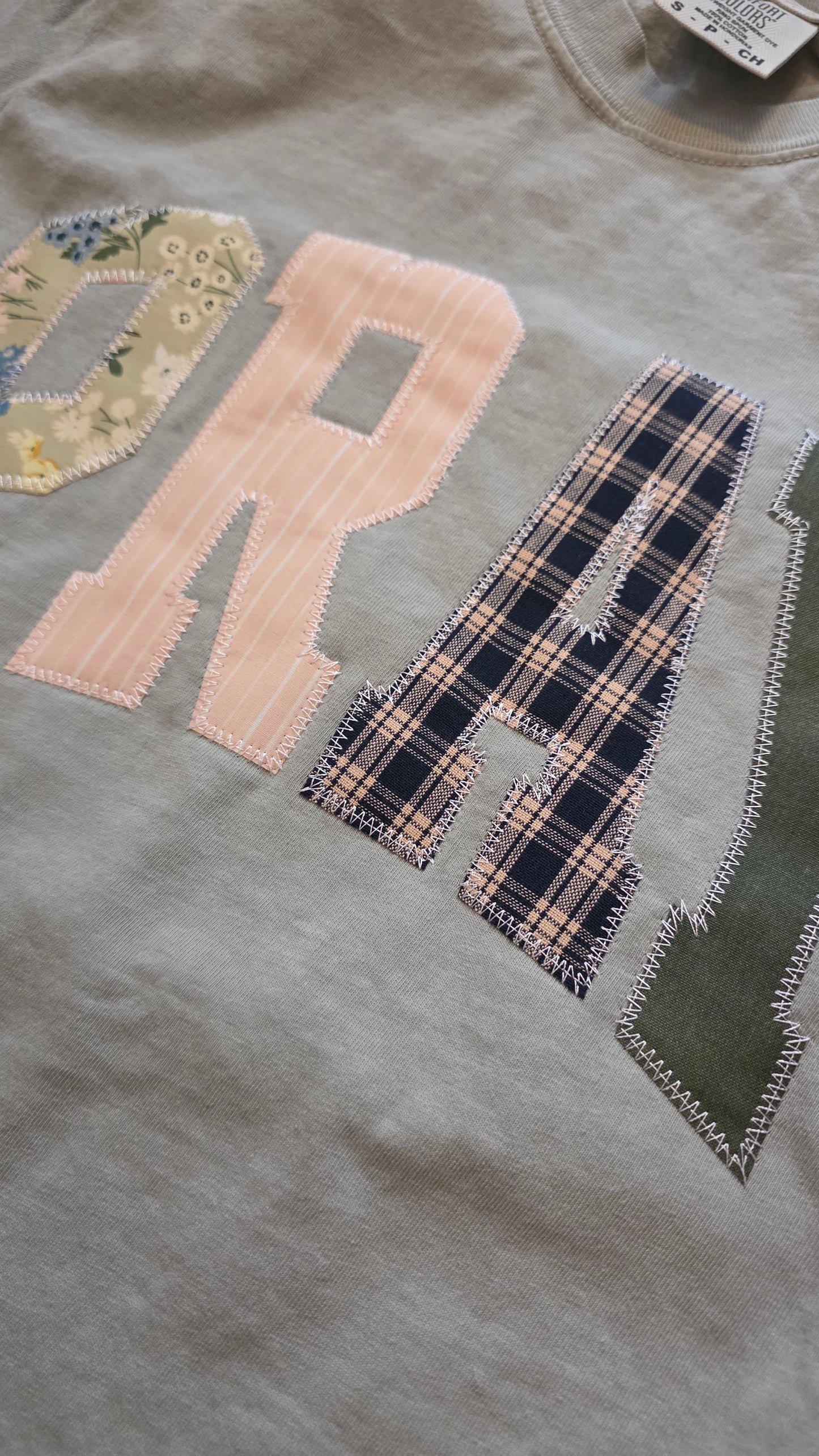 Pray Tee