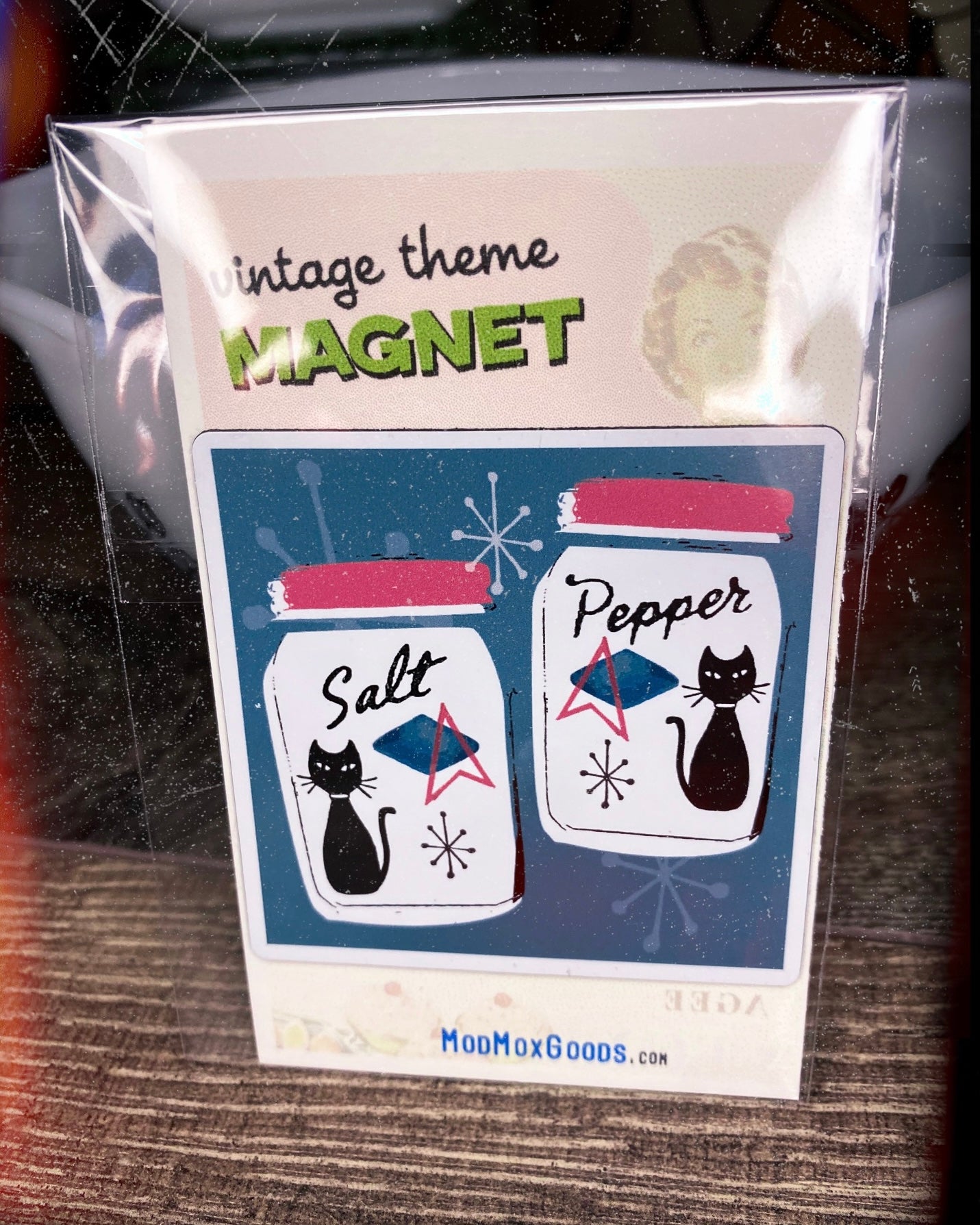 Salt & Pepper Magnet